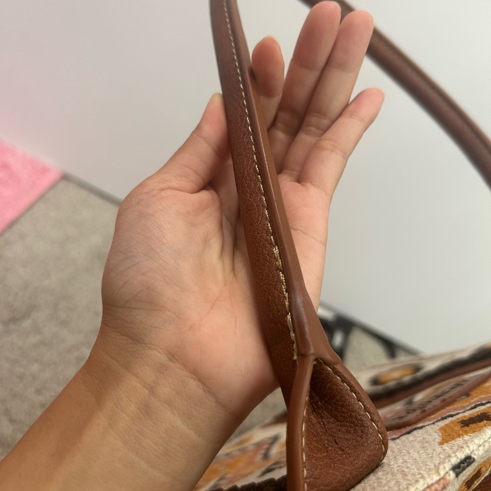 Wrangler Geometric Tan and Brown Tote - Picture 8 of 11